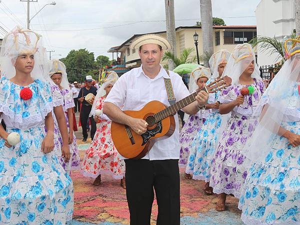 Tours Corpus Christi