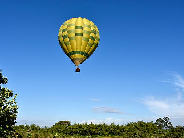 Balloon Flight In Quindío