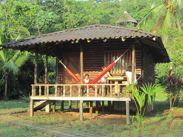 Eco Lodge Playa Alegre