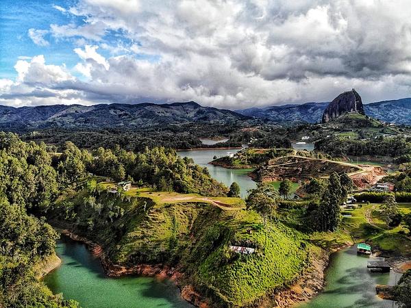 Medellín: La Ciudad De Las Flores