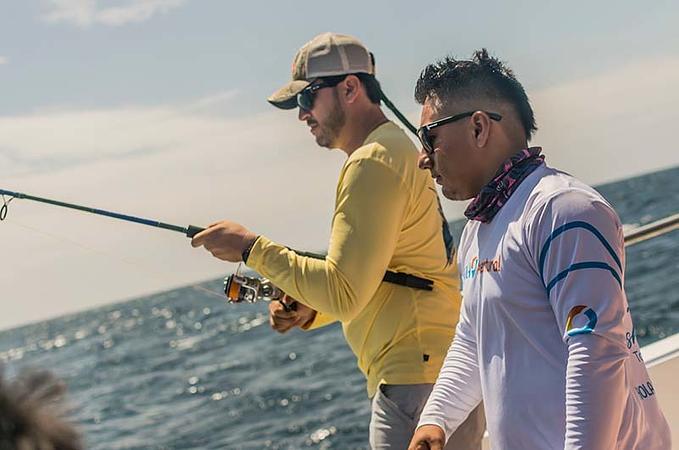 Medio Día De Pesca Deportiva (Yate Adventure)